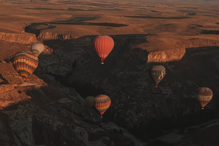 Sunrise Hot-Air Balloon Over Soganli Valley, Cappadocia photo 3