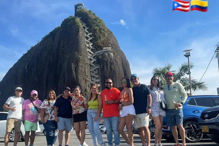 Climb La Piedra & Explore Guatapé: Full-Day Tour from Medellín