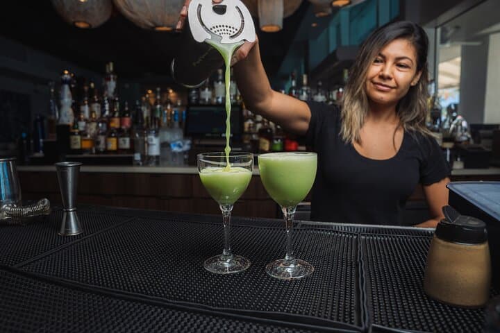 Fort Lauderdale Beach Food Tour — Coastal Culinary Walk & Craft Cocktails photo 5