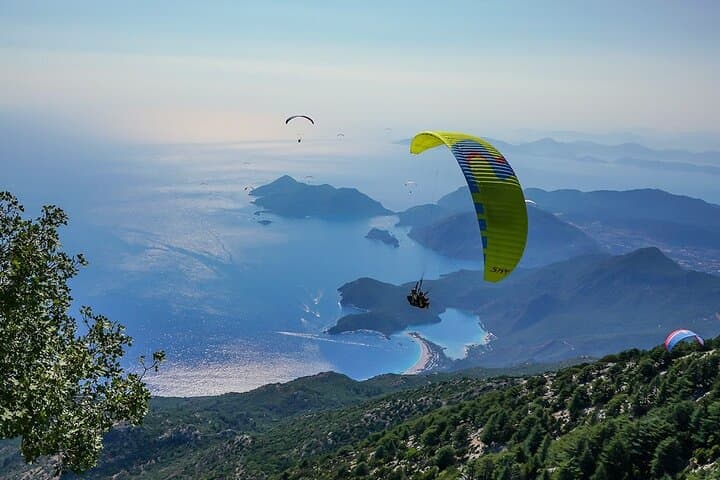 Tandem Paragliding Over Ölüdeniz: Blue Lagoon Flights from Antalya photo 3