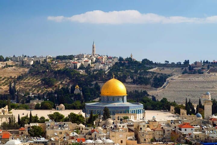 4-Day Jordan and Jerusalem Private Tour: Dead Sea, Jerusalem, Petra & Wadi Rum