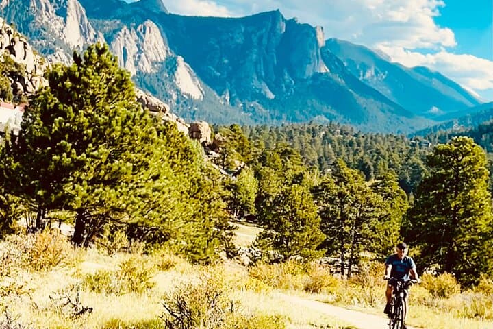 Estes Park Guided E-Bike Tour: 2-Hour Scenic Ride to Rocky Mountain Views