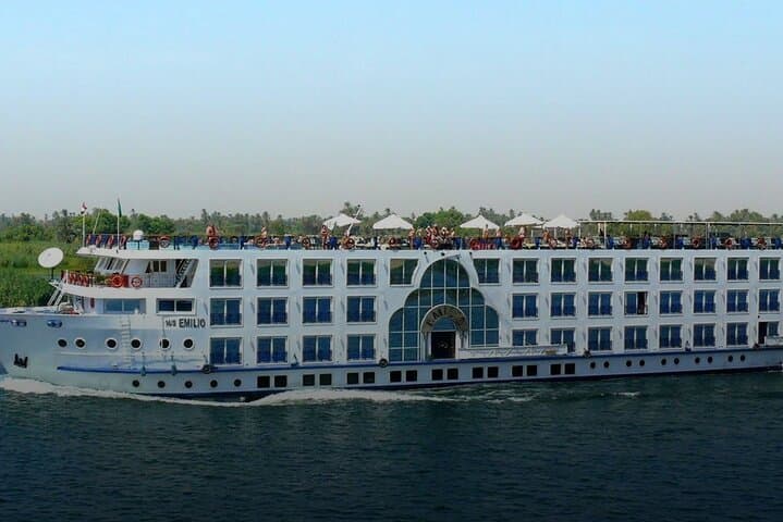 4-Day Nile Cruise from Luxor to Aswan with Abu Simbel & Temple Sightseeing photo 1
