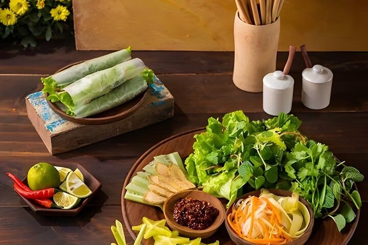 Hoi An Food Lover Walking Tour: Street Food, Lanterns & Historic Alleys photo 5