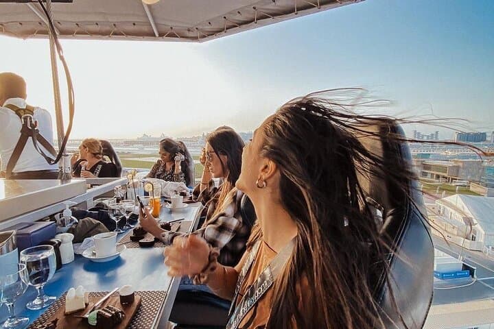 Dinner in the Sky Dubai: Elevated Dining Above Palm Jumeirah photo 4
