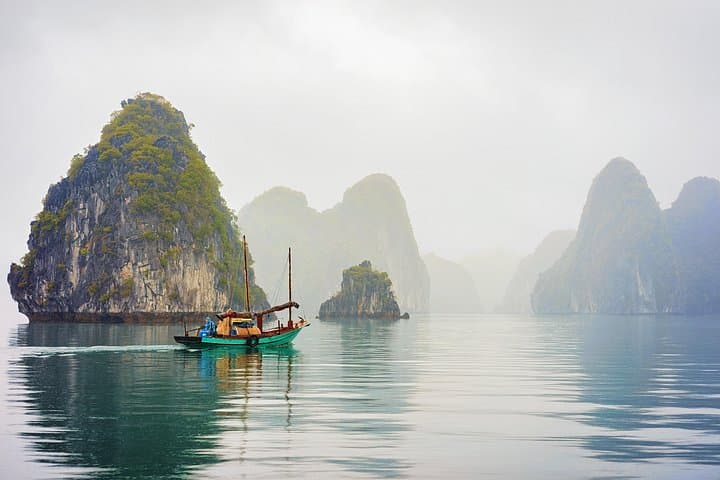 Full-Day Private Ha Long Bay Cruise from Hanoi — Caves, Titop & Sunset Party photo 4