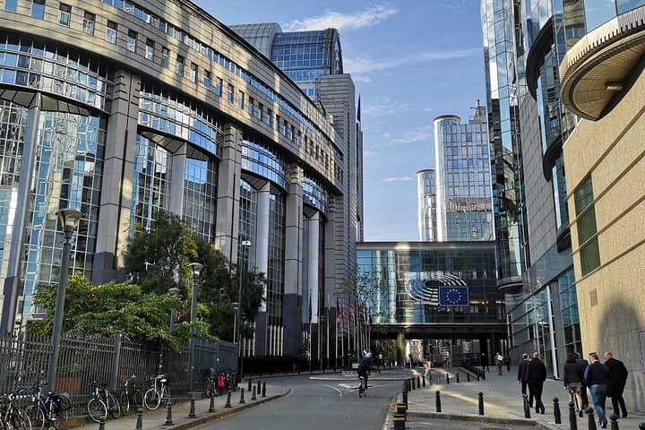 Private Walking Tour: Brussels European Quarter — Your Own Brussels photo 2