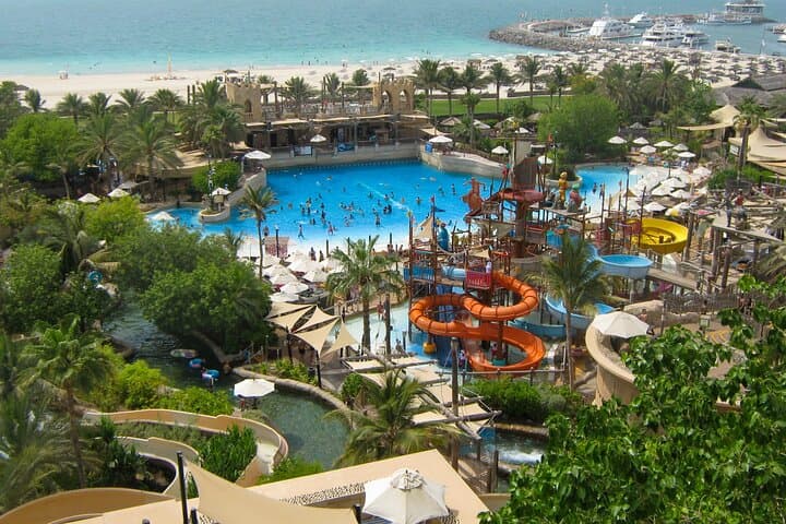 Wild Wadi Waterpark Dubai: Top Rides, Wave Pool & Visitor Tips