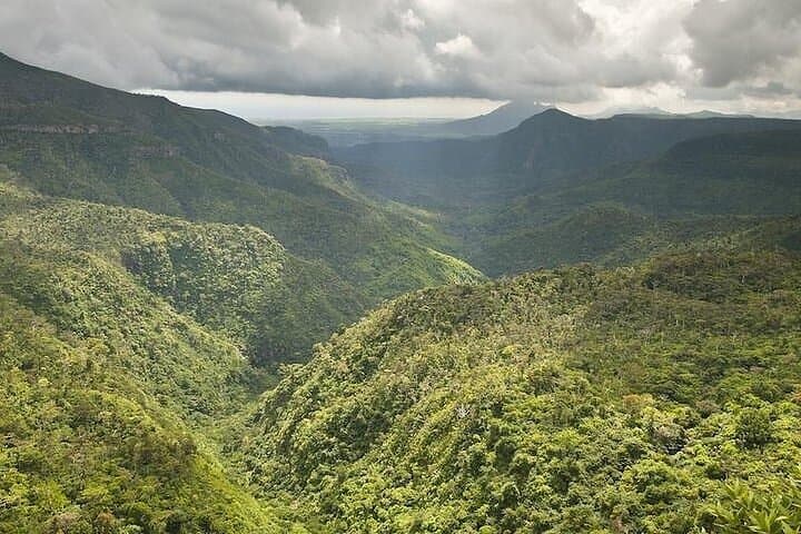 Private Southwest Mauritius Tour — Chamarel, Seven Colored Earth & Rhumerie photo 6