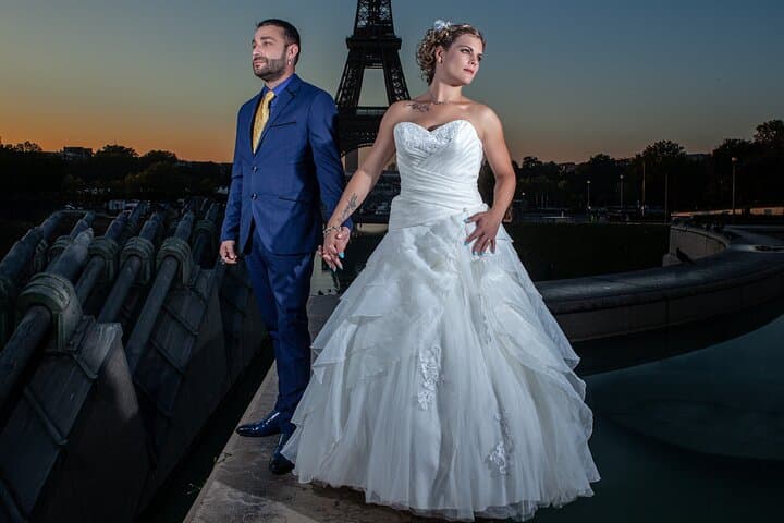 Private Eiffel Tower Photoshoot: Portrait Session at Trocadéro, Bir-Hakeim & Seine
