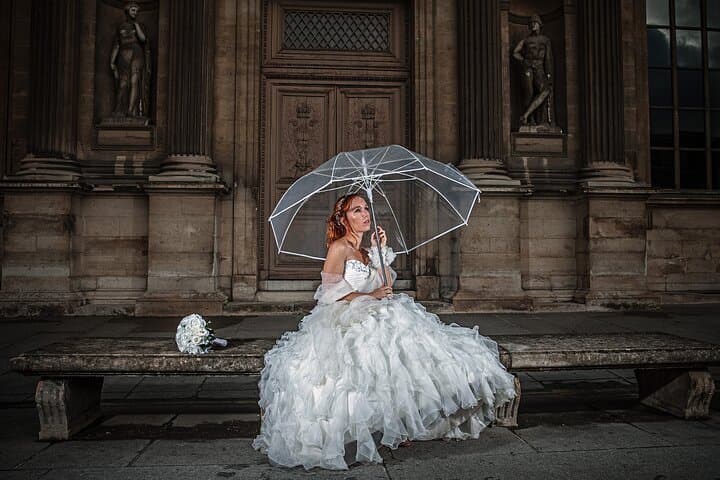 Private Eiffel Tower Photoshoot: Portrait Session at Trocadéro, Bir-Hakeim & Seine photo 5