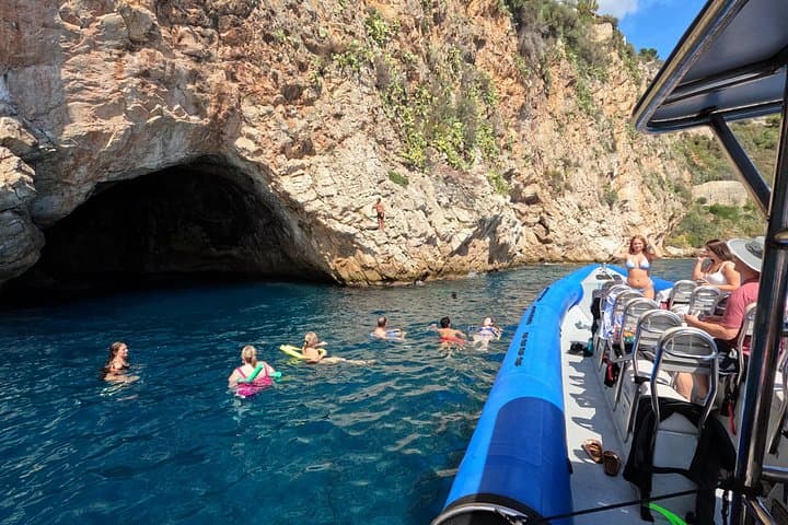 Nice to Monaco Boat Tour with Snorkeling: Mala Caves, Cap Ferrat & Villefranche photo 4