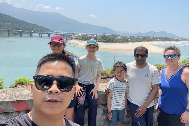 Phong Nha to Ninh Binh Private Transfer: Door-to-Door Car with Driver photo 2