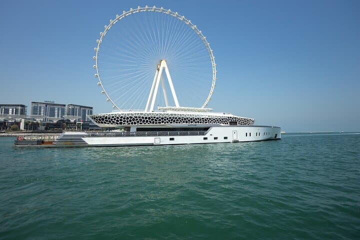 Dubai Mega Yacht Dinner Cruise: Marina Skyline & Live Entertainment photo 4