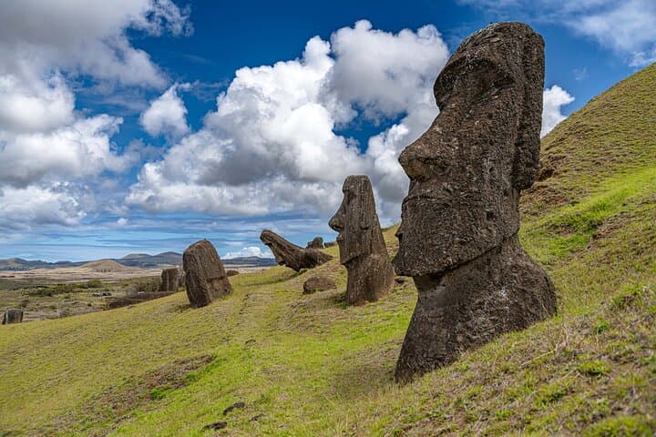 2-Day Easter Island Highlights Tour — Moai, Volcanoes & Coastal Trails