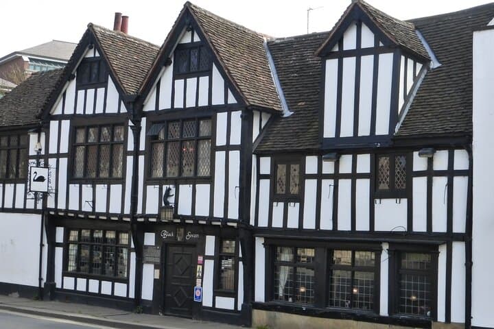 York Historic Pub Walking Tour: 16th-Century Taverns & City Stories photo 3