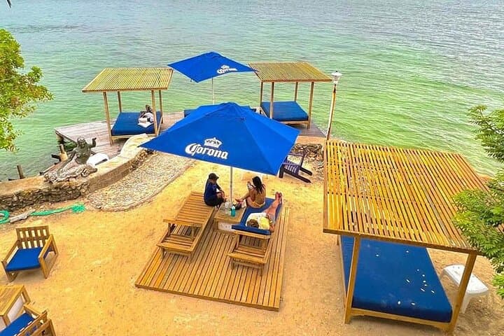 Golden Day on Pirate Island: Rosario Islands Speedboat Escape from Cartagena photo 5