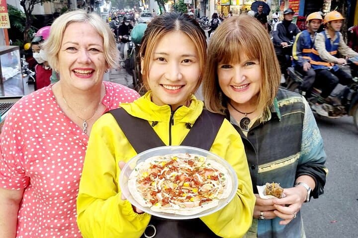 Hanoi Old Quarter Private Walking Food Tour: Street Eats & History