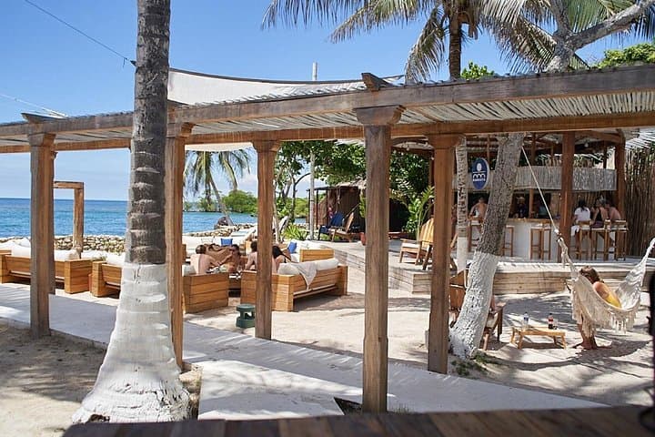Full-Day Mangata Beach Tour: Rosario Islands Snorkel & Paddle Adventure photo 3