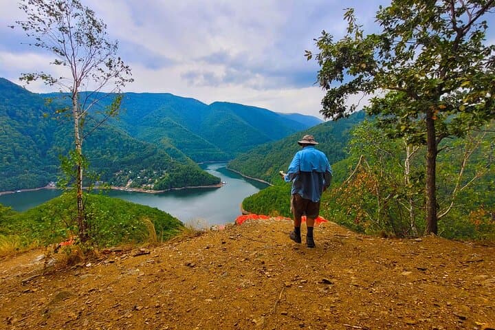 Paddle and Hike the Carpathian Lakes: Day Trip from Cluj-Napoca photo 2