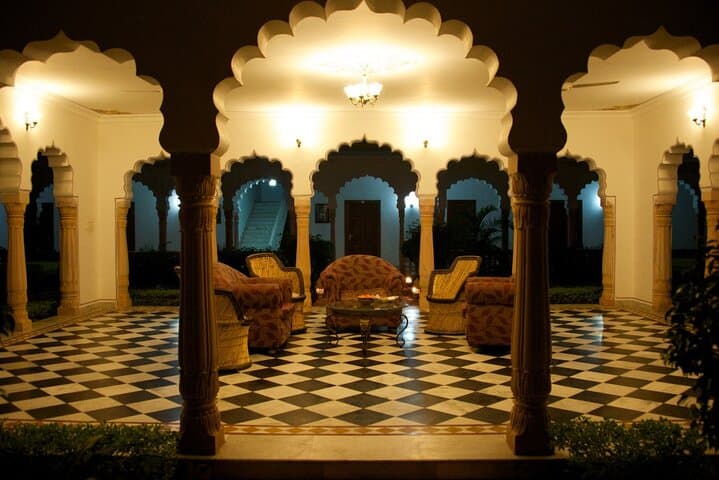 Royal Golden Triangle Tour with Castle Stay: 7-Day Delhi, Agra & Jaipur Itinerary photo 2