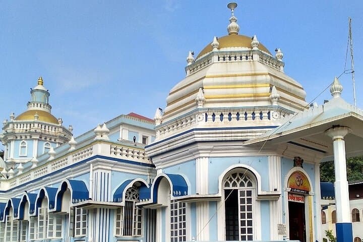 full-day-south-goa-sightseeing-tour-old-goa-spice-plantation-and-beaches photo 2