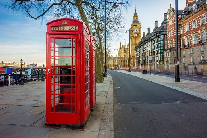 Private Spanish Walking Tour of London (3.5 Hours) photo 3