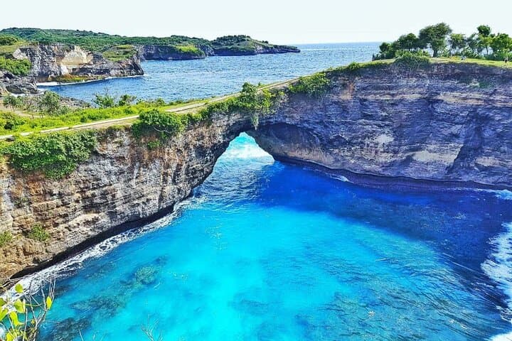 Nusa Penida Speedboat Day Trip: Kelingking, Broken Beach & Snorkel at Crystal Bay photo 3
