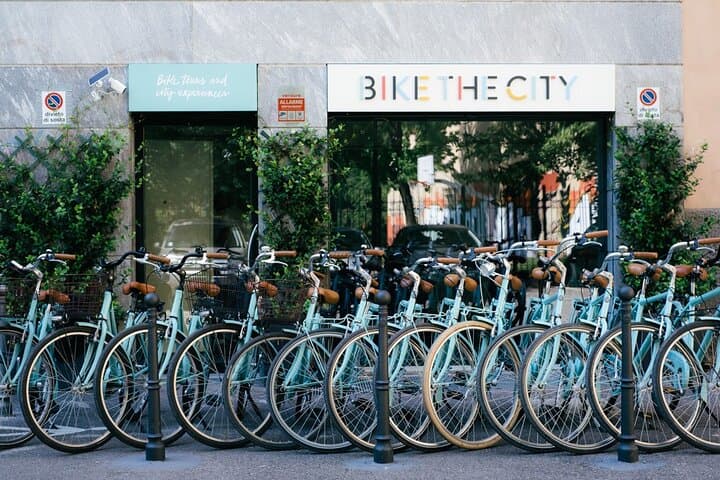 Milan Bike Tour: Highlights and Hidden Gems by Bike photo 2