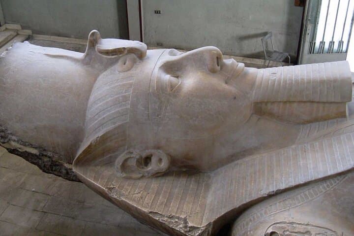 Private Archaeological Tour: Giza, Dahshour & Saqqara Full-Day from Cairo photo 2