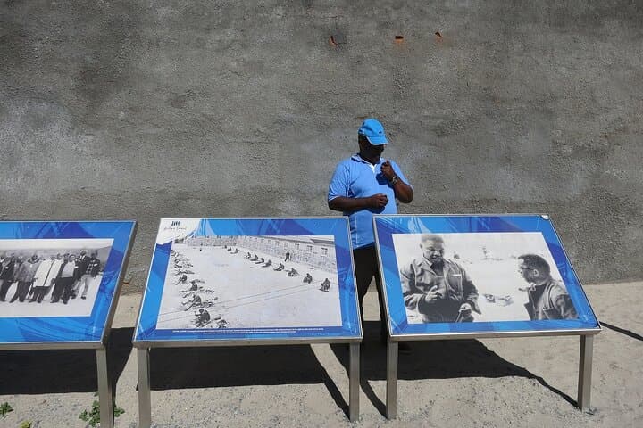 Table Mountain, Robben Island & Bo-Kaap Full-Day Cape Town Tour photo 6