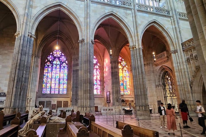 Prague Castle Private Walking Tour: Insider Guide to the Castle, Cathedral & Golden Lane photo 3