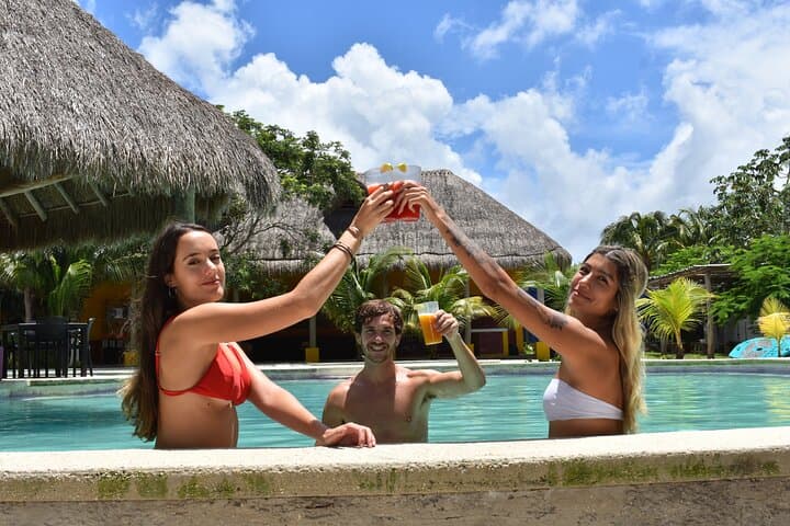 Playa Uvas Beach Club All-Inclusive Pass — Cozumel Kayak & Snorkel Day Pass photo 5