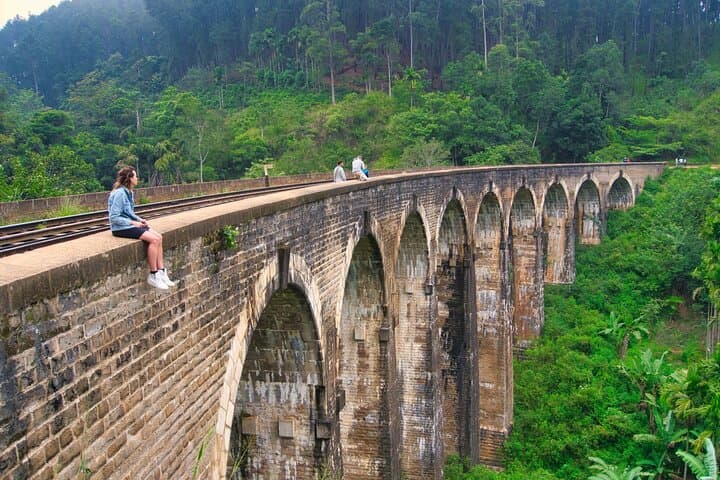 Ella Day Trip: Scenic Train, Nine Arch Bridge & Tea Factory Experience photo 4