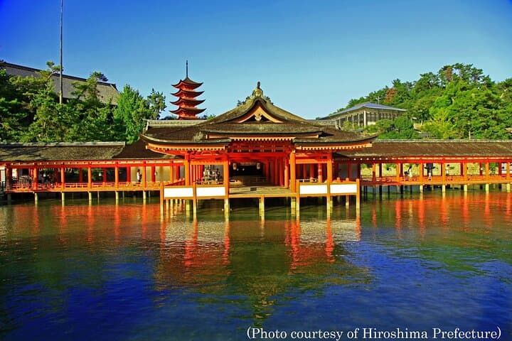 Hiroshima & Miyajima in a Day: Bullet Train Cultural and Nature Tour from Osaka photo 4