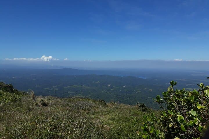 Mombacho Volcano Hike and Zipline Adventure from Granada photo 3
