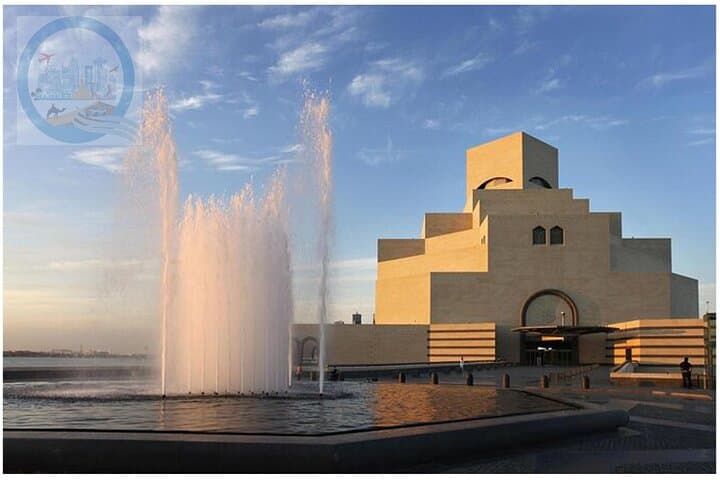 Doha in Four Hours: Guided Tour of Souq Waqif, Katara, The Pearl & Lusail