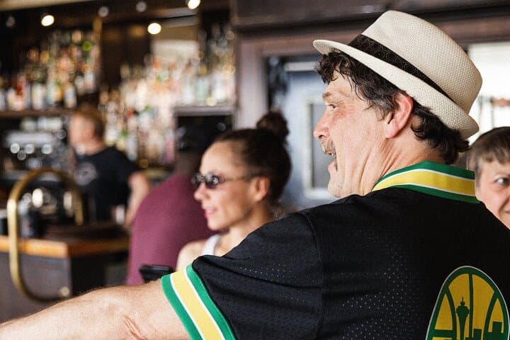Pike Place Market Happy Hour Tour: Cocktails & Culture in Seattle photo 5