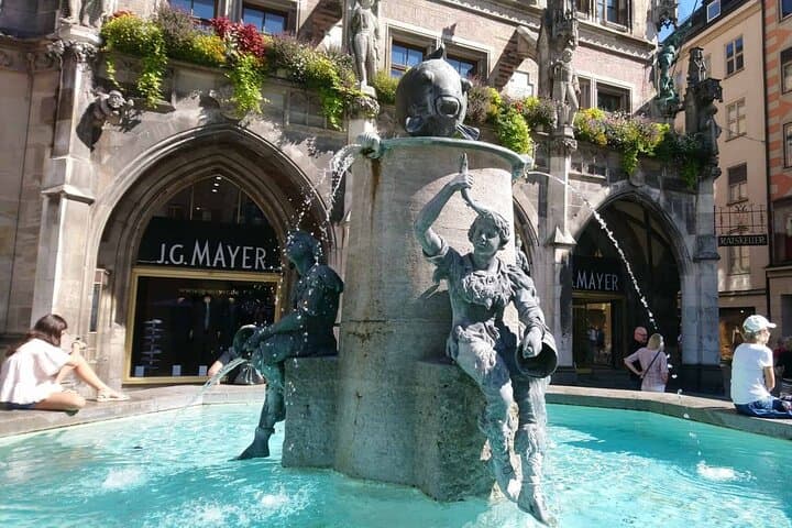 Munich Electric Bike Tour: Best of Munich in 4 Hours photo 5