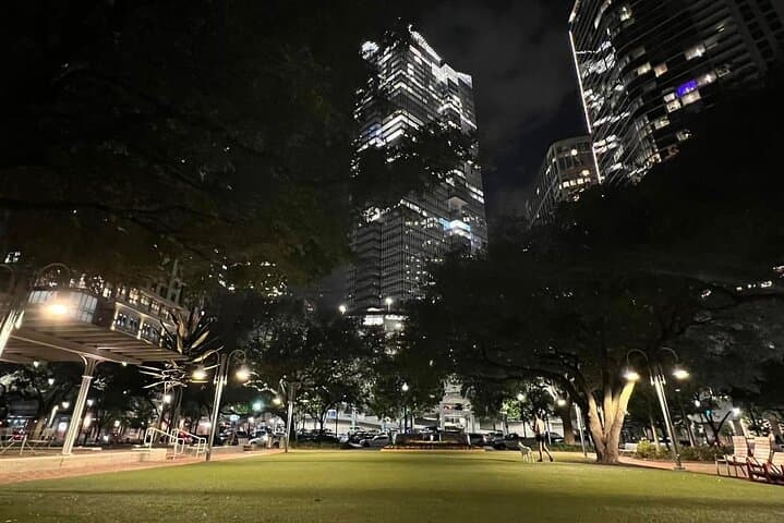 Downtown Houston Outdoor Escape Room: Self-Guided Clue Adventure photo 3