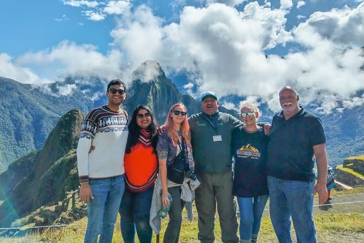 Machu Picchu Day Trip via Vistadome Panoramic Train from Cusco photo 3