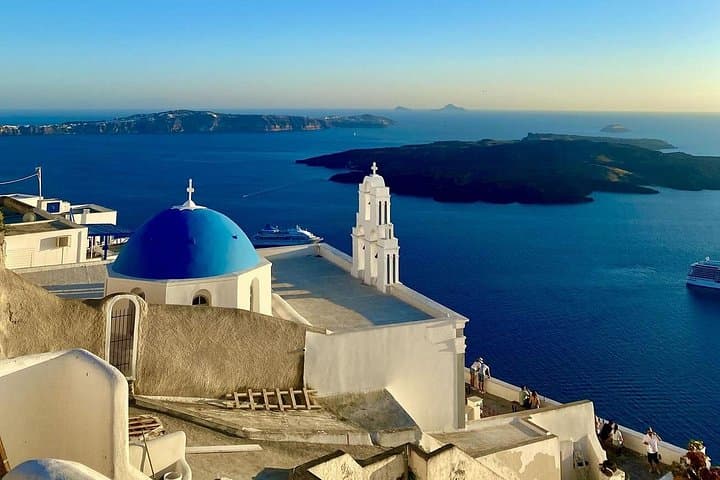 Santorini Limousine Private Half-Day Tour: Oia, Profitis Ilias & Black Beach photo 4