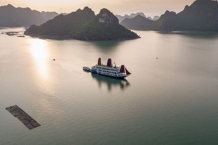 Aurora 3-Day Lan Ha Bay Cruise from Hanoi — Kayak, Viet Hai & Ba Trai Dao Beach photo 6