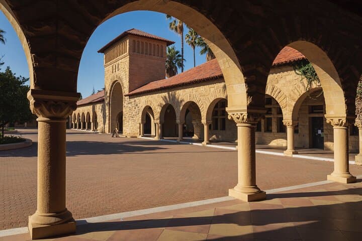 Private Stanford University Walking Tour: Campus Highlights & Practical Guide photo 5