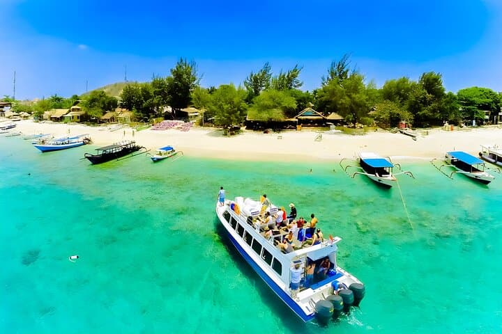 Bali to Gili Trawangan Fast Boat Transfer — Private 3-Hour Sea Route photo 2