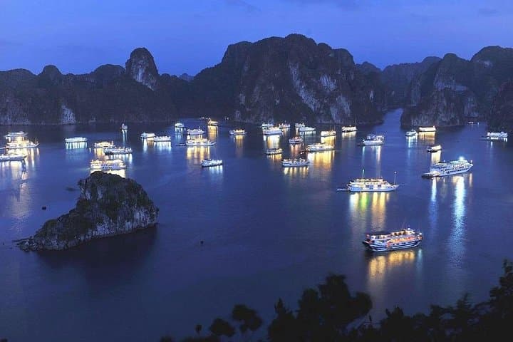Lan Ha Bay 2-Day Overnight Cruise from Hanoi — Kayak Tra Bau & Dark-and-Bright Cave photo 1