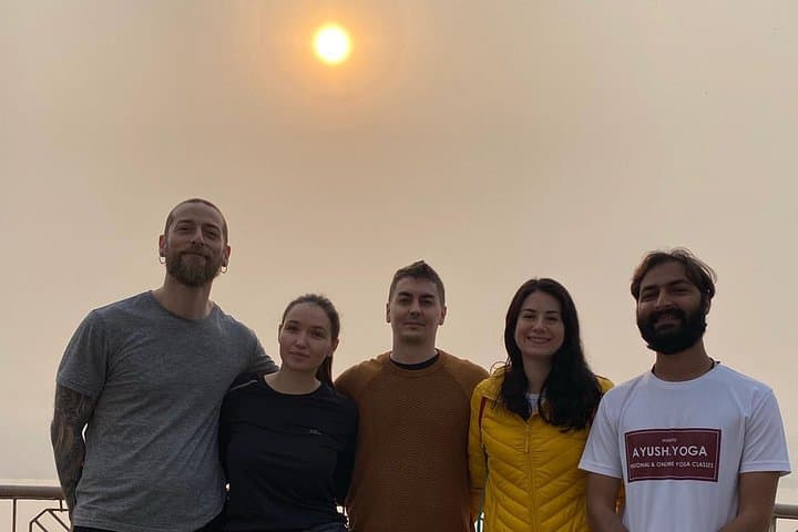 Sunrise Yoga on the Ganga Ghats: Mixed-Level Class in Varanasi photo 4