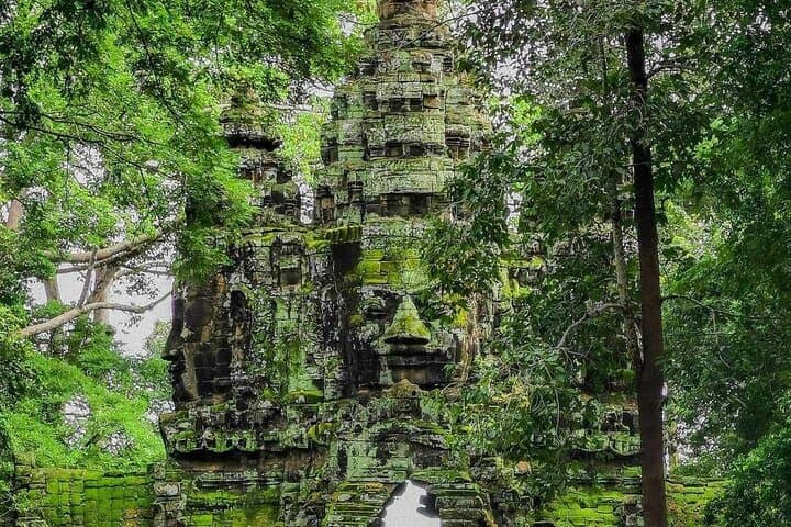 Cycling Angkor: Biking Tour of Angkor Wat, Angkor Thom & Ta Prohm photo 5