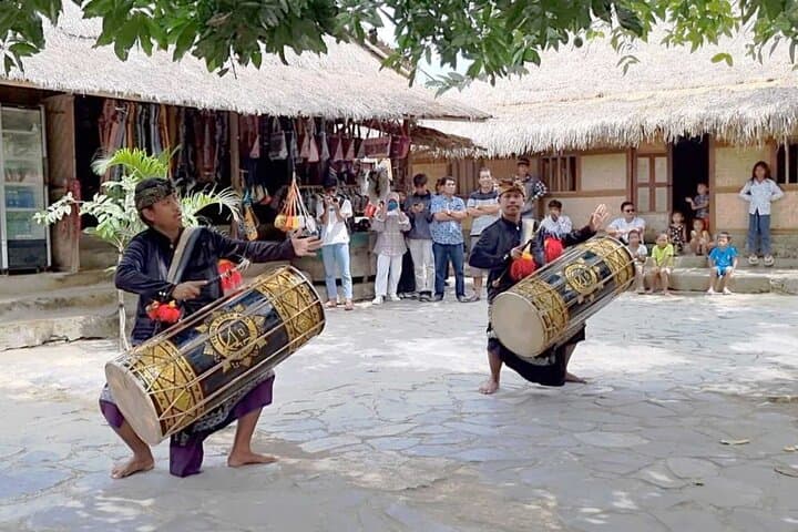 Lombok Sasak Stick Fight, Gendang Beleq & Waterfalls Day Tour photo 2