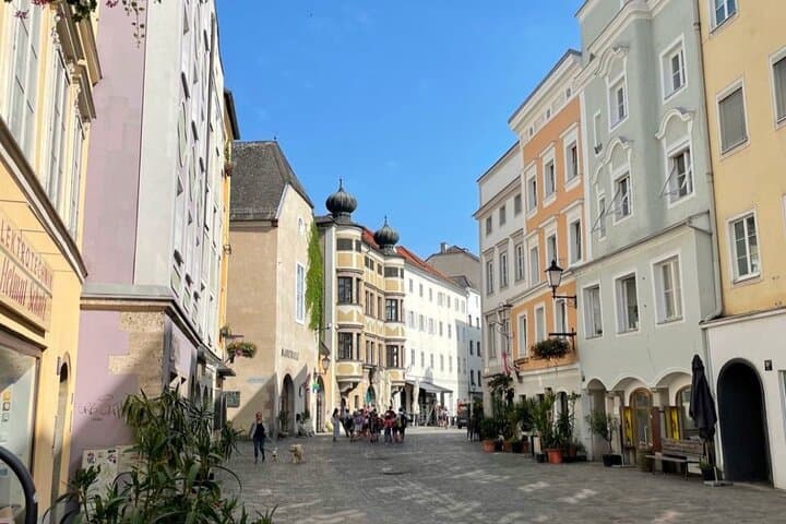 Linz City Quest: Self-Guided Scavenger Hunt Through Old Town photo 5